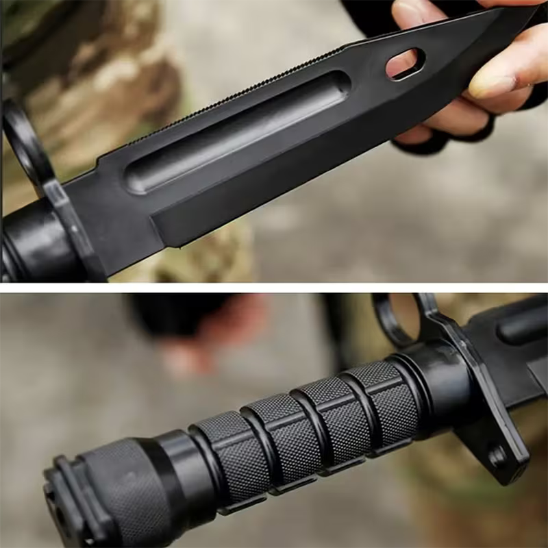 Žertovný gumový nůž